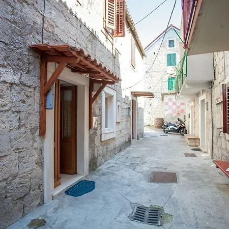 A4, Private Terrace Wi-fi Апартаменты *