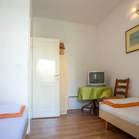 A4, Private Terrace Wi-fi Апартаменты *
